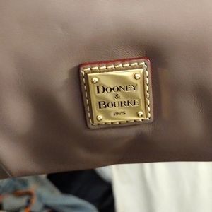 Dooney and bourke hand bag
